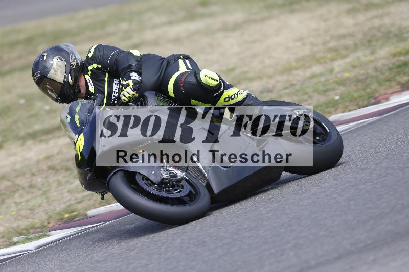 /22 06.07.2026  Pluess Moto Sport ADR/Einsteiger/79